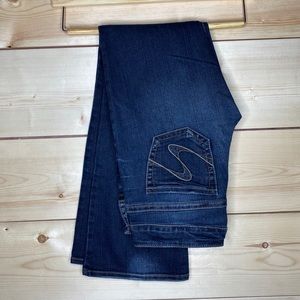 Silver Jeans Co. Tuesday Low-Rise Jeans